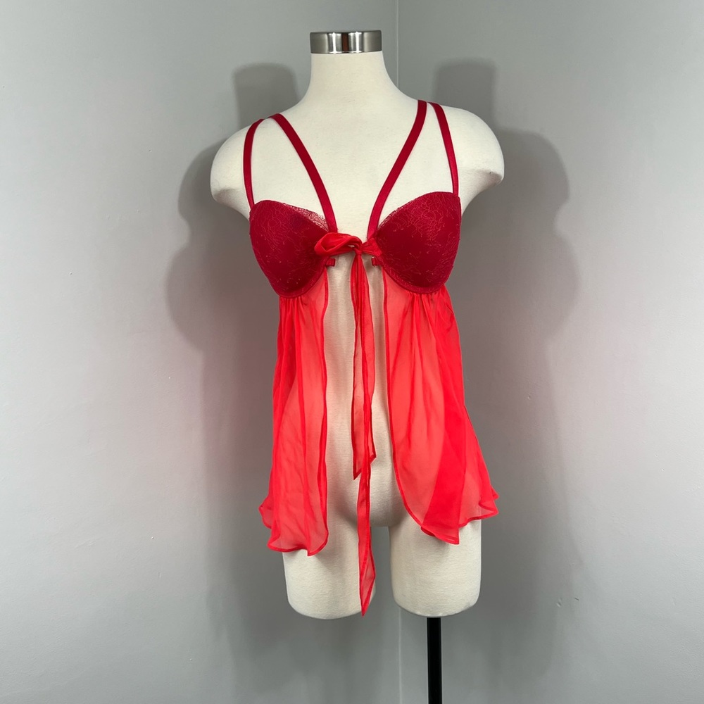 36C VS Red‎ Lace Lingerie Top